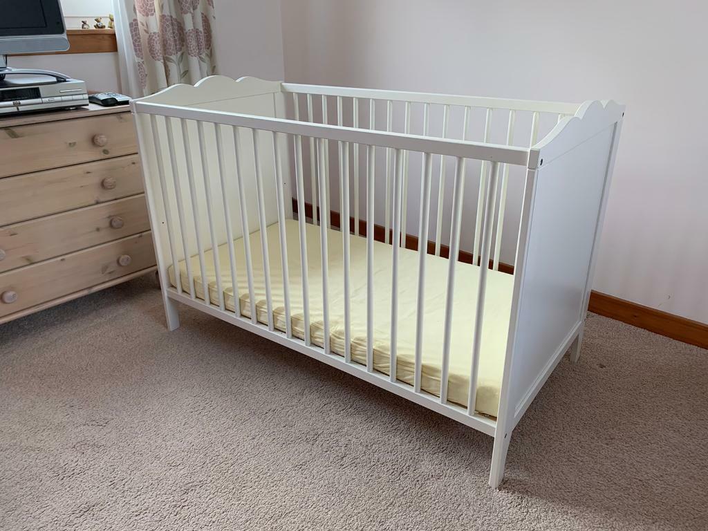 space saver cot ikea